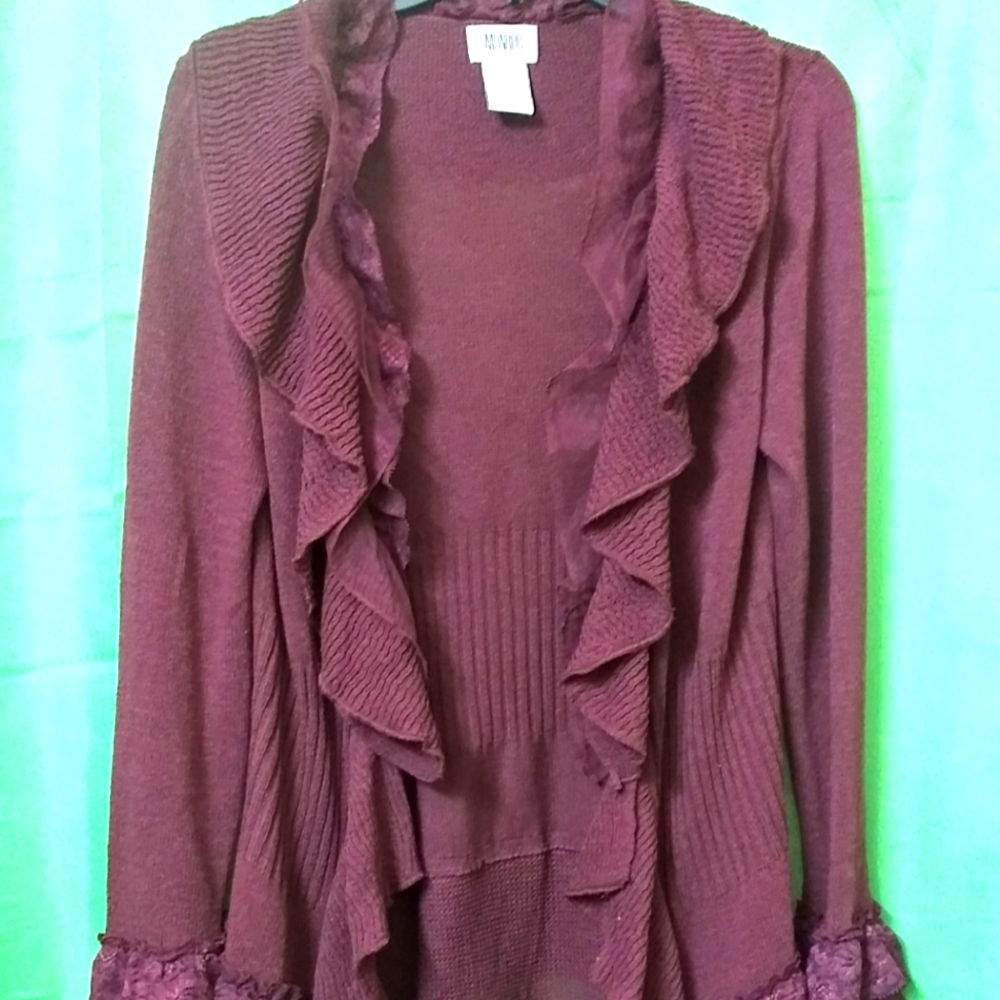 Monroe & Main Medium Ruffle Sweater